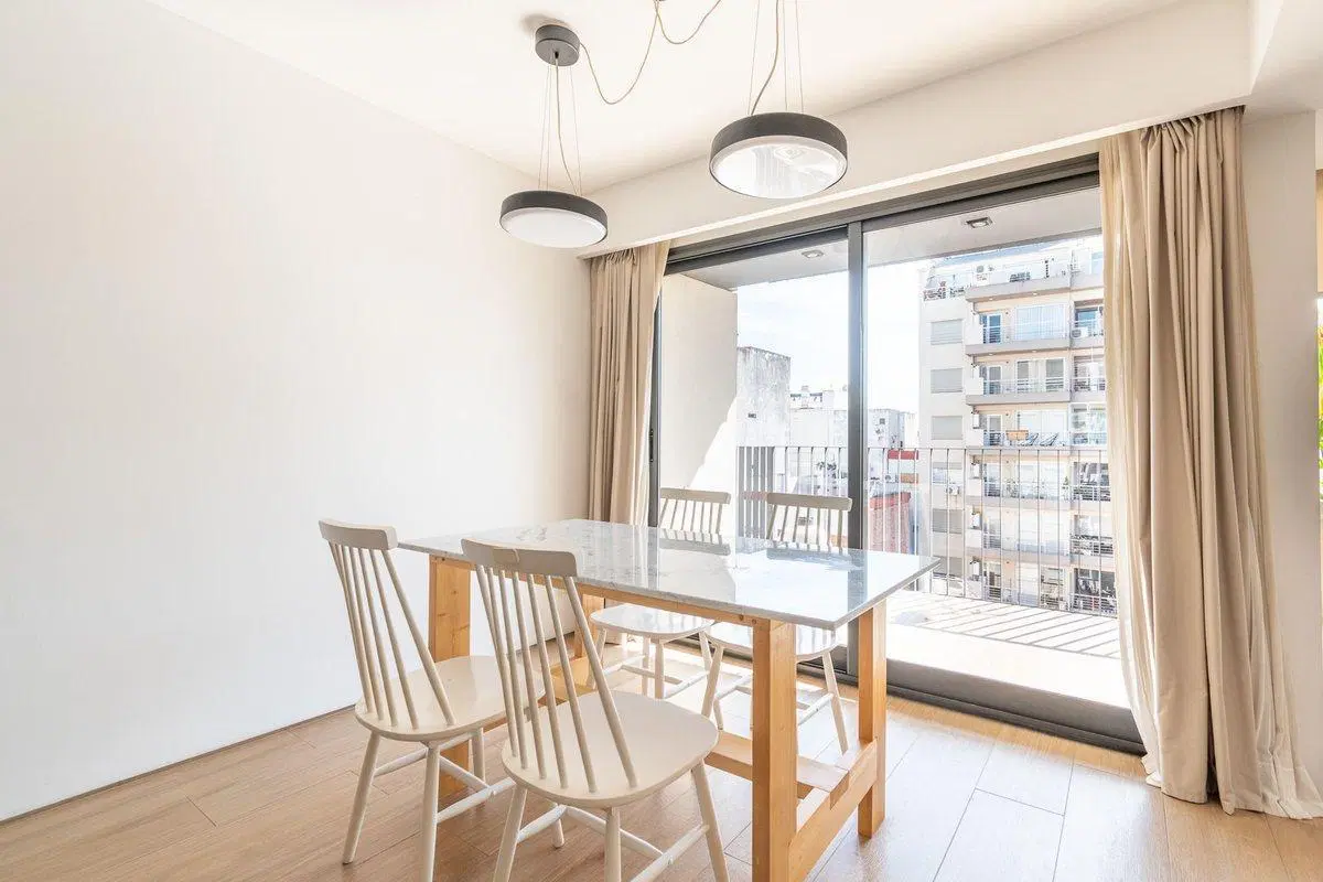VENTA 2 AMB C/BALCÓN  -CABALLITO 3