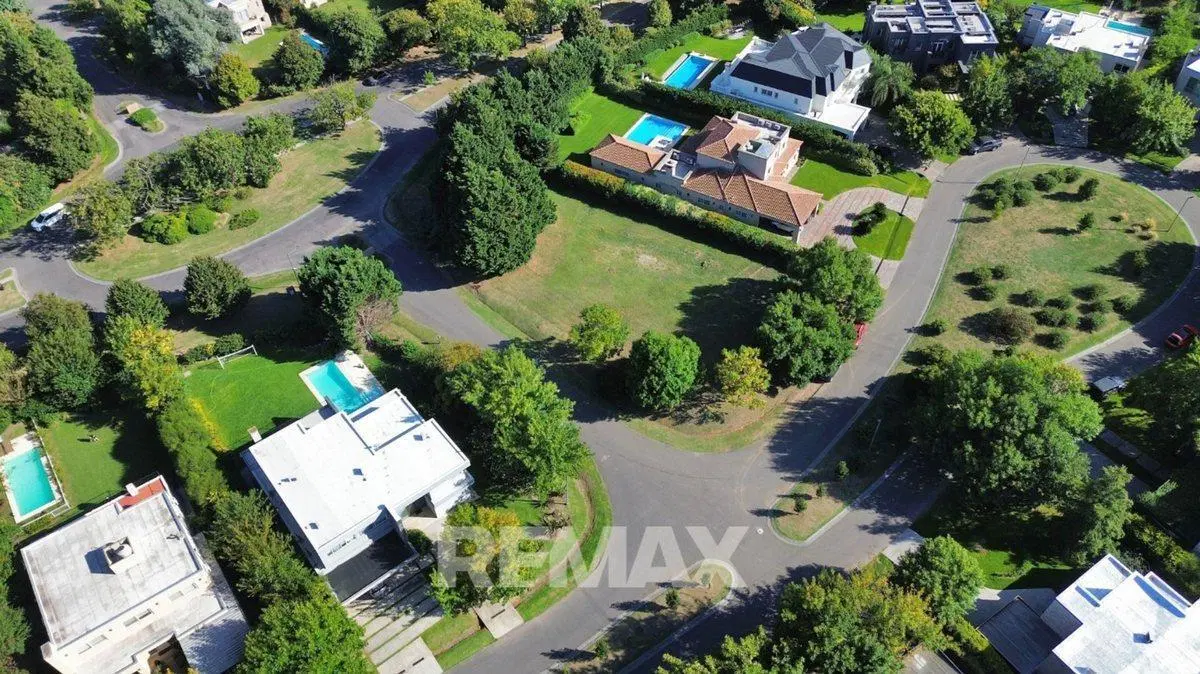 VENTA LOTE AYRES DE PILAR ESQUINA 1170M  TRANQUERA 8