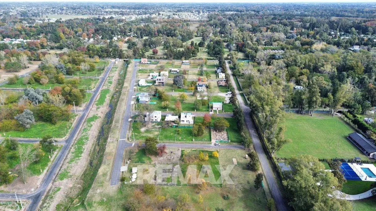Lote en venta  Barrio  cerrado Pampa, Pilar 8
