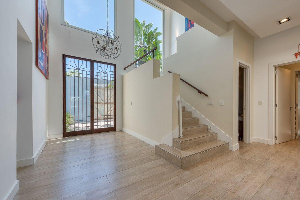 Foto de VENTA CASA EN ALBANUEVA CON AMARRA 5 AMB., imagen 2