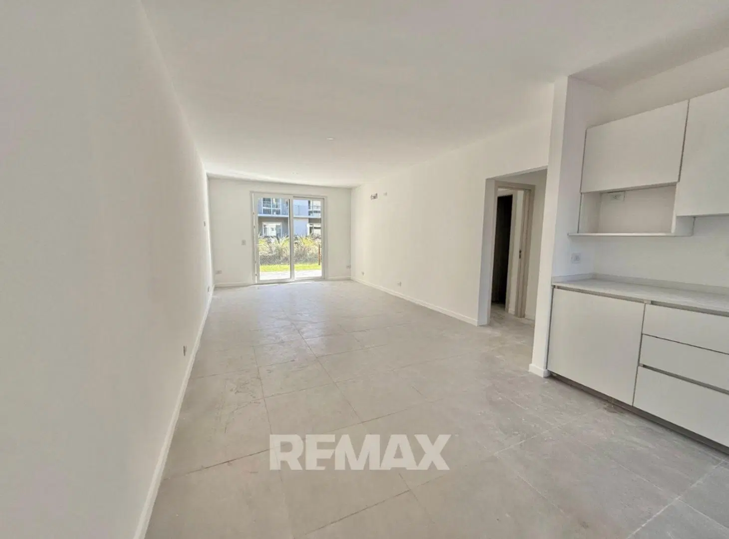 DEPARTAMENTO VENTA PILAR CHIC - ESTRENAR/FINANCIA 2