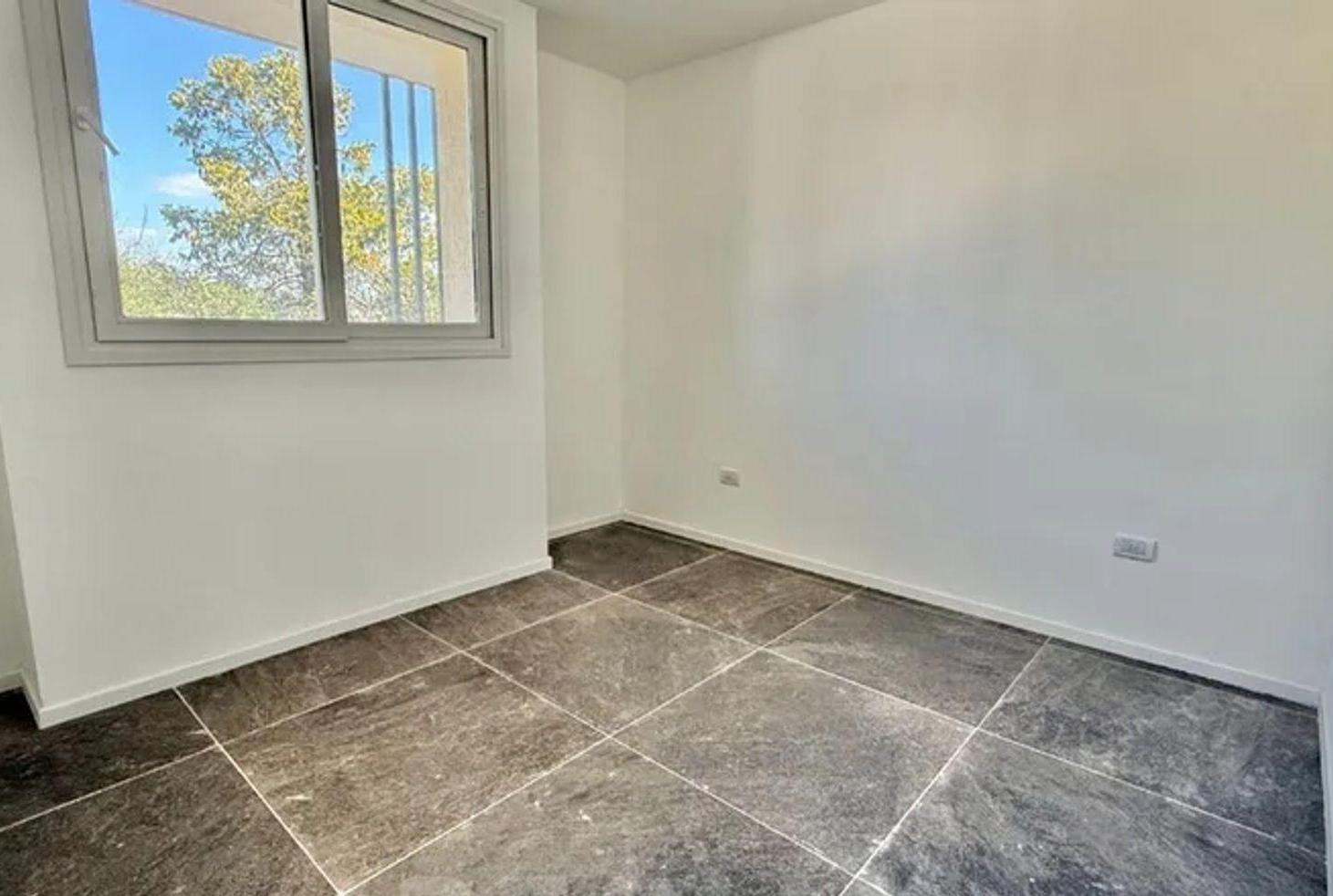 Foto de Venta depto 2 amb cochera Saravi Village-Pilar, imagen 1