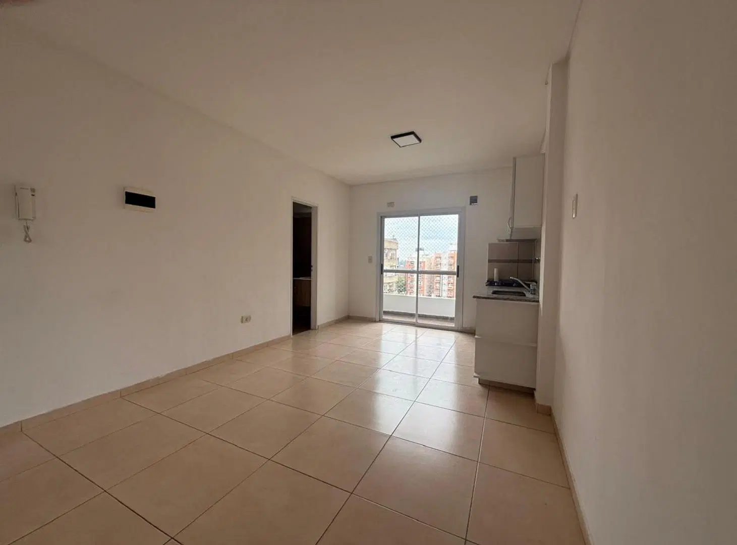Venta Departamento 2 amb con cochera, Caseros. 3