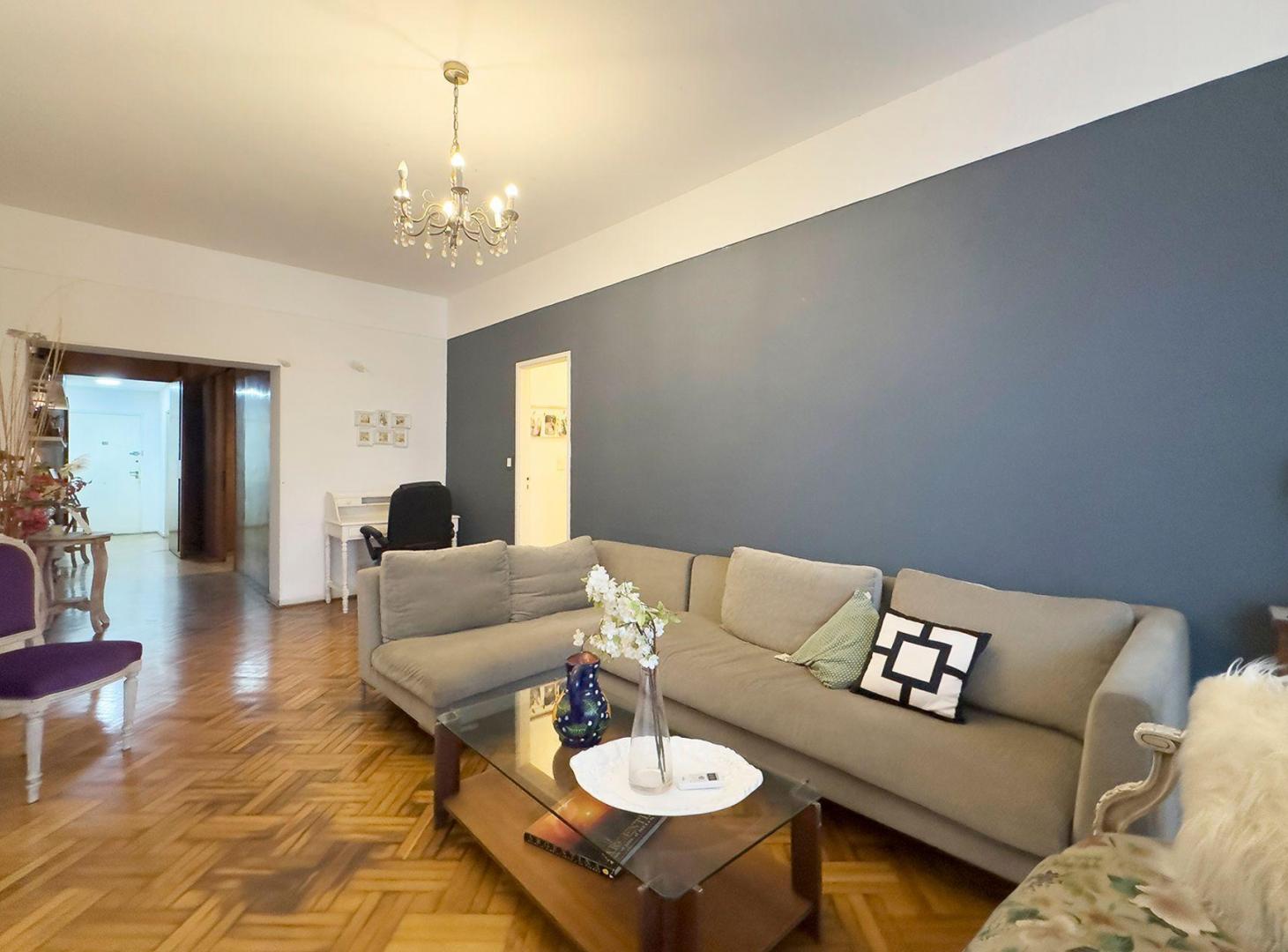 Foto de VENTA DEPARTAMENTO 4 AMB CON DEPENDENCIA Y BALCÓN, imagen 2