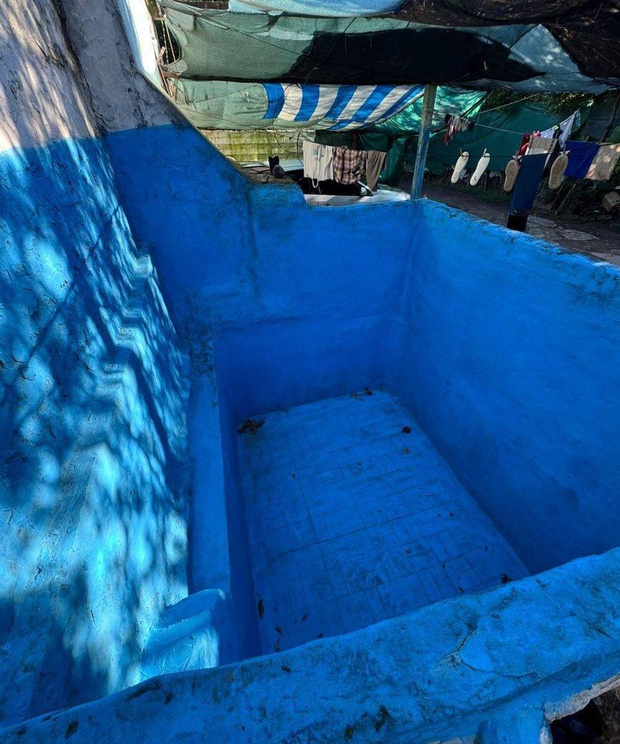 Foto de VENTA CASA C/ 4 DORMITORIOS Y PARQUE - A REFACCIÓN, imagen 2