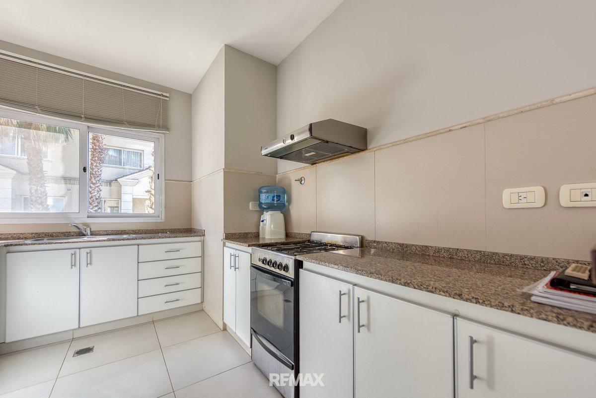 Foto de Venta dúplex 3 amb. jardín,parrilla,cochera y seg., imagen 3