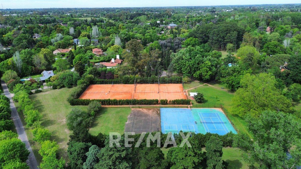 Foto de VENTA Lote central en Country Carmel 1015m2, imagen 3