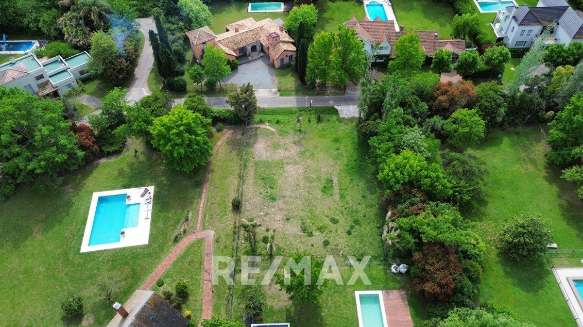 Foto de VENTA Lote central en Country Carmel 1015m2, imagen 5