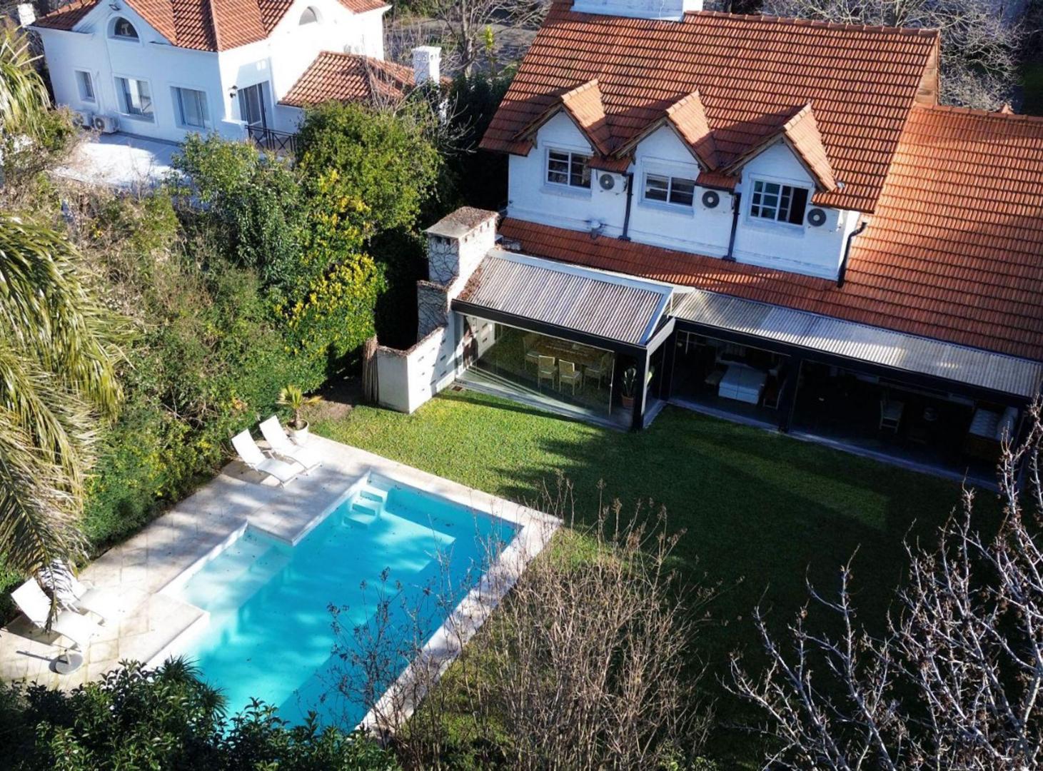 Foto de CASA EN VENTA 4 DORMITORIOS PILETA MAYLING CC, imagen 2