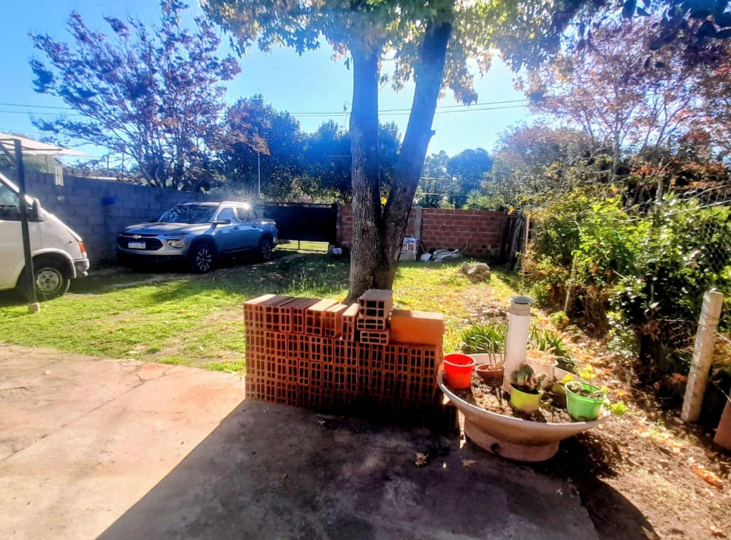 Foto de VENTA CASA 3 AMBIENTES CON TERRENO MANZANARES, imagen 4