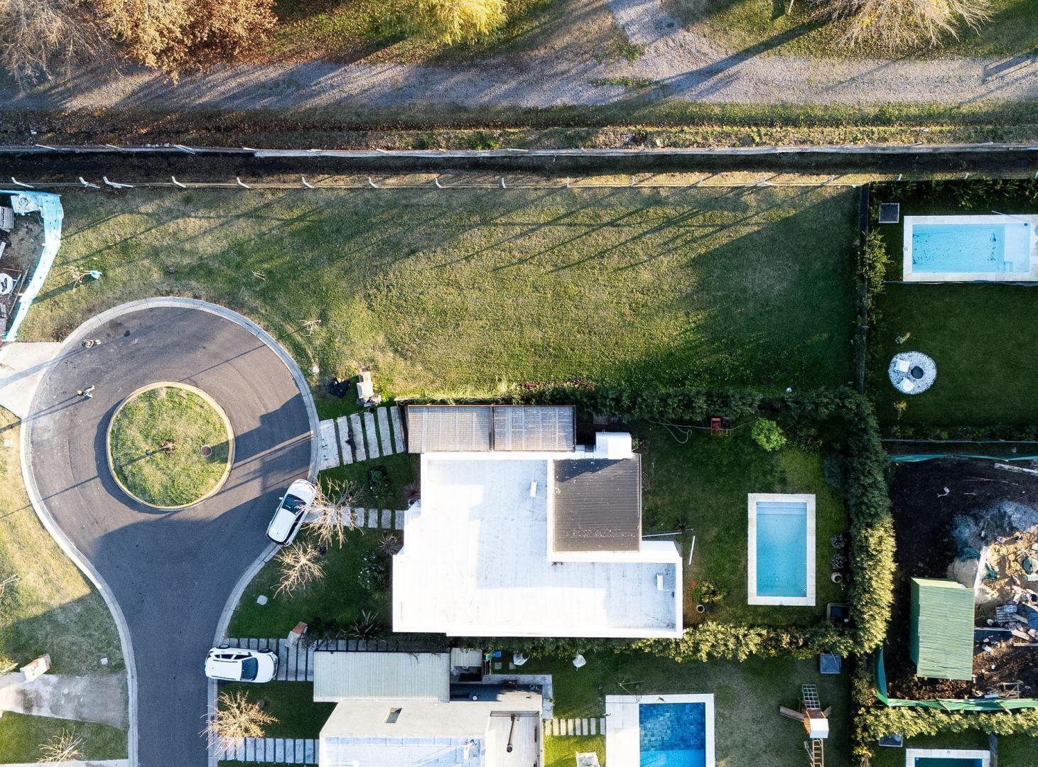 Foto de Lote en venta Barrio Sta. Lucia Pilar del Este, imagen 2
