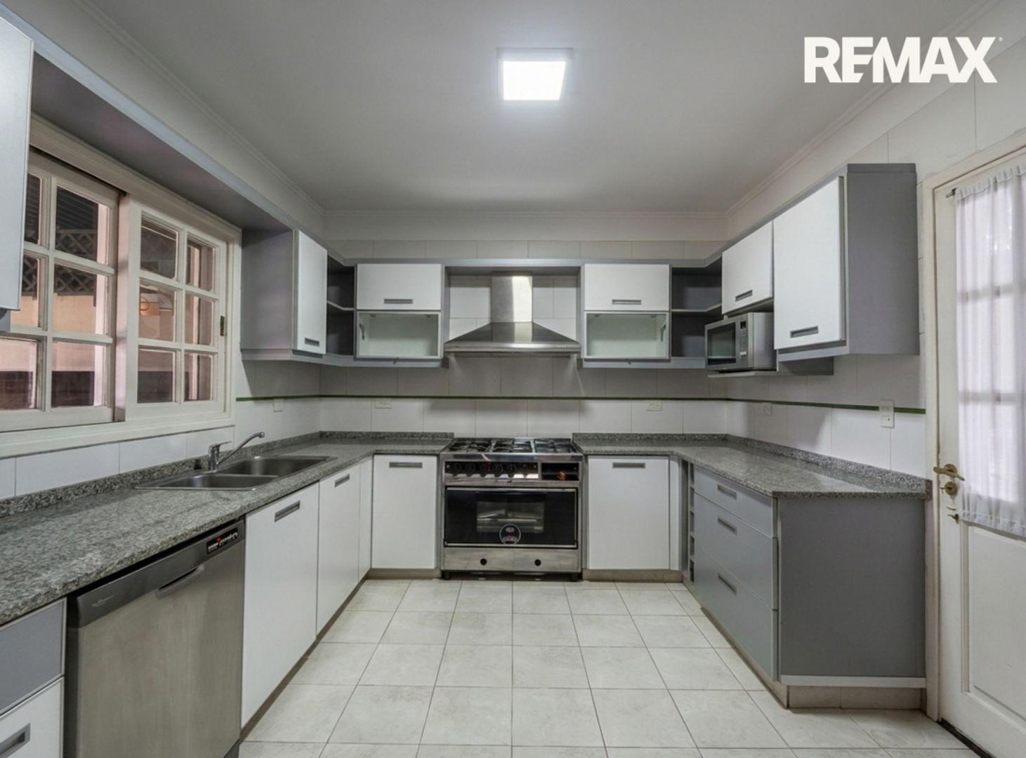 Foto de VENTA CASA GALÁPAGOS CENTRAL 3 DORM, ESCRITORIO, imagen 4