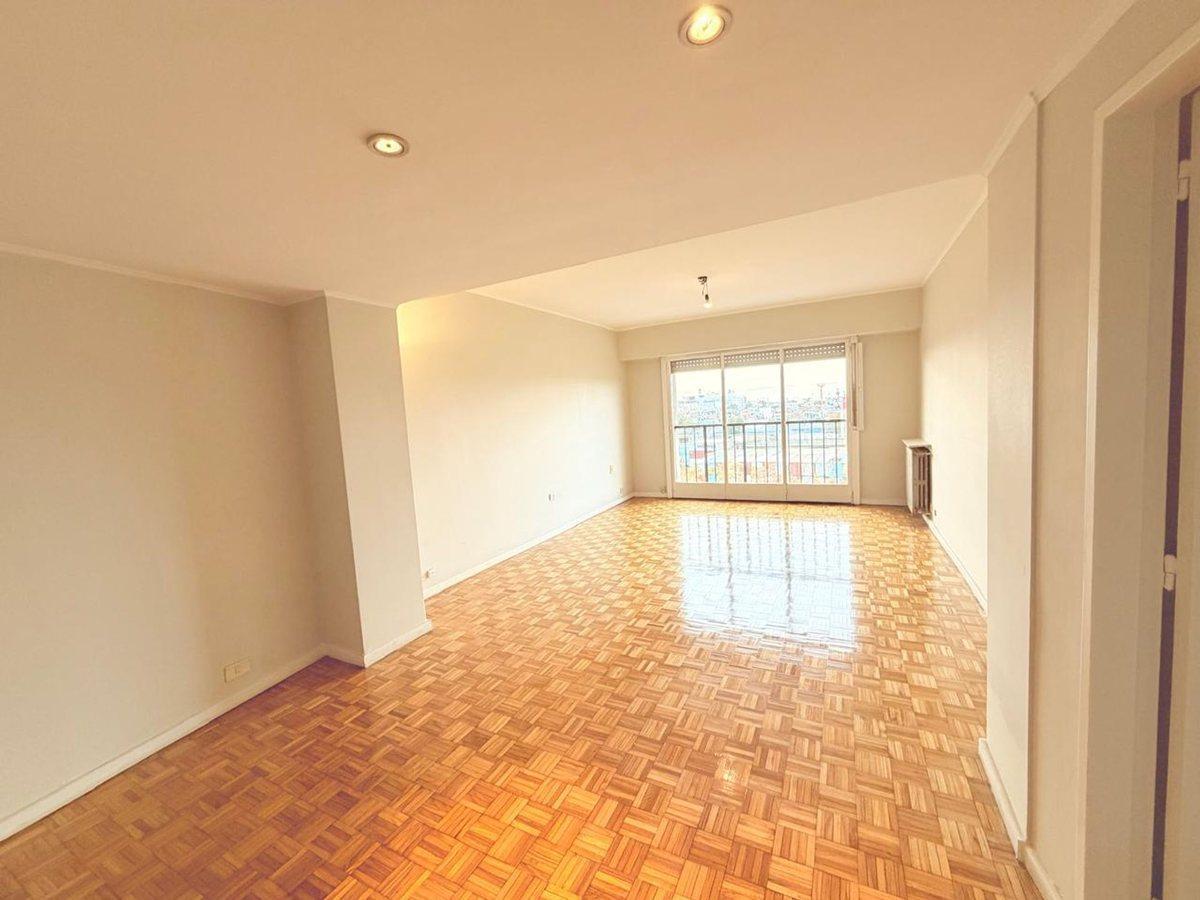 Foto de Dpto. 3 amb. en venta piso alto Avda. Libertador, imagen 5