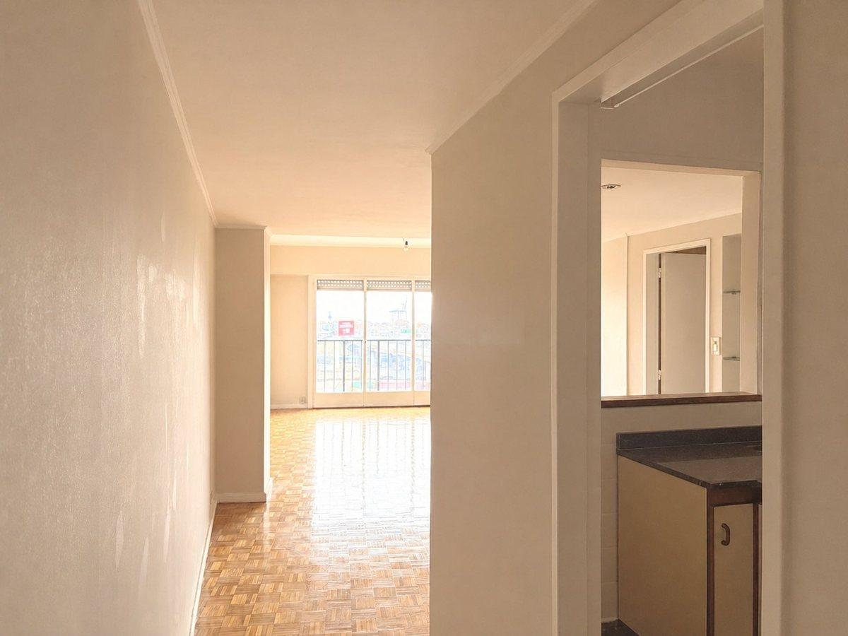 Foto de Dpto. 3 amb. en venta piso alto Avda. Libertador, imagen 1