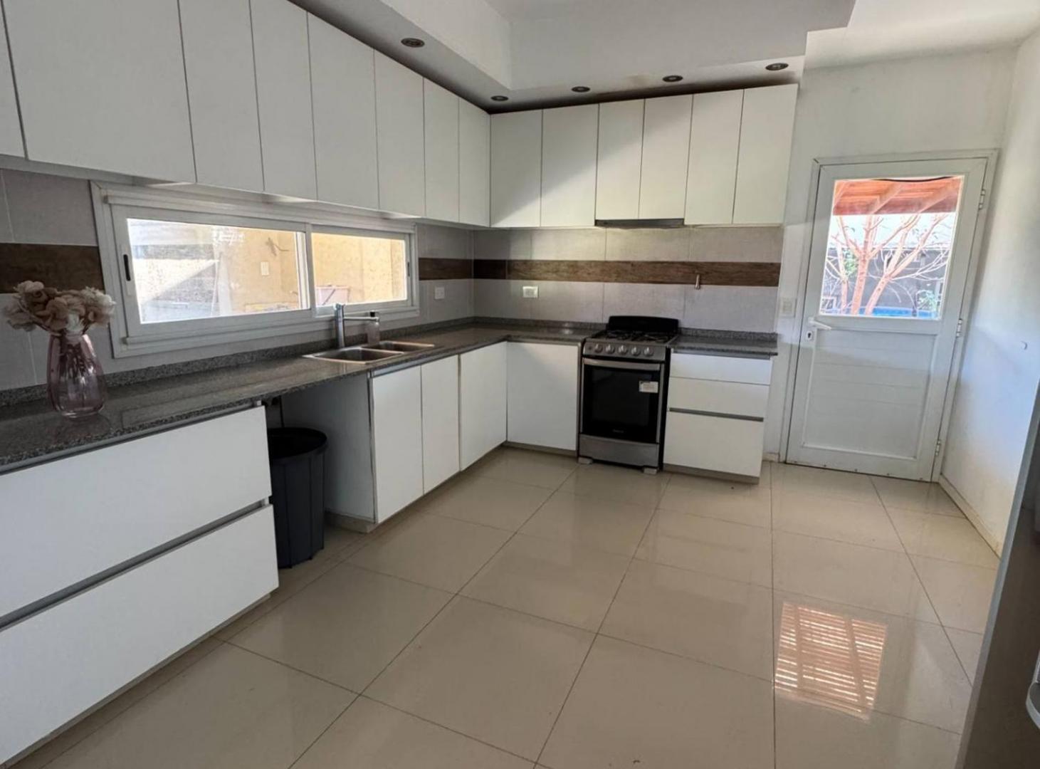 Foto de Casa en Venta |en Santa Guadalupe – Pilar del Este, imagen 5
