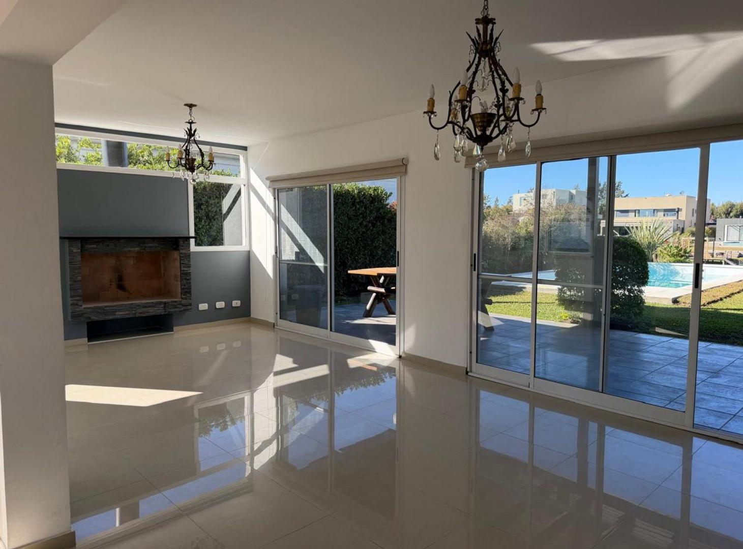 Foto de ALQUILER CASA 6 AMB /PIL B° SAN MARCOS VILLANUEVA, imagen 5