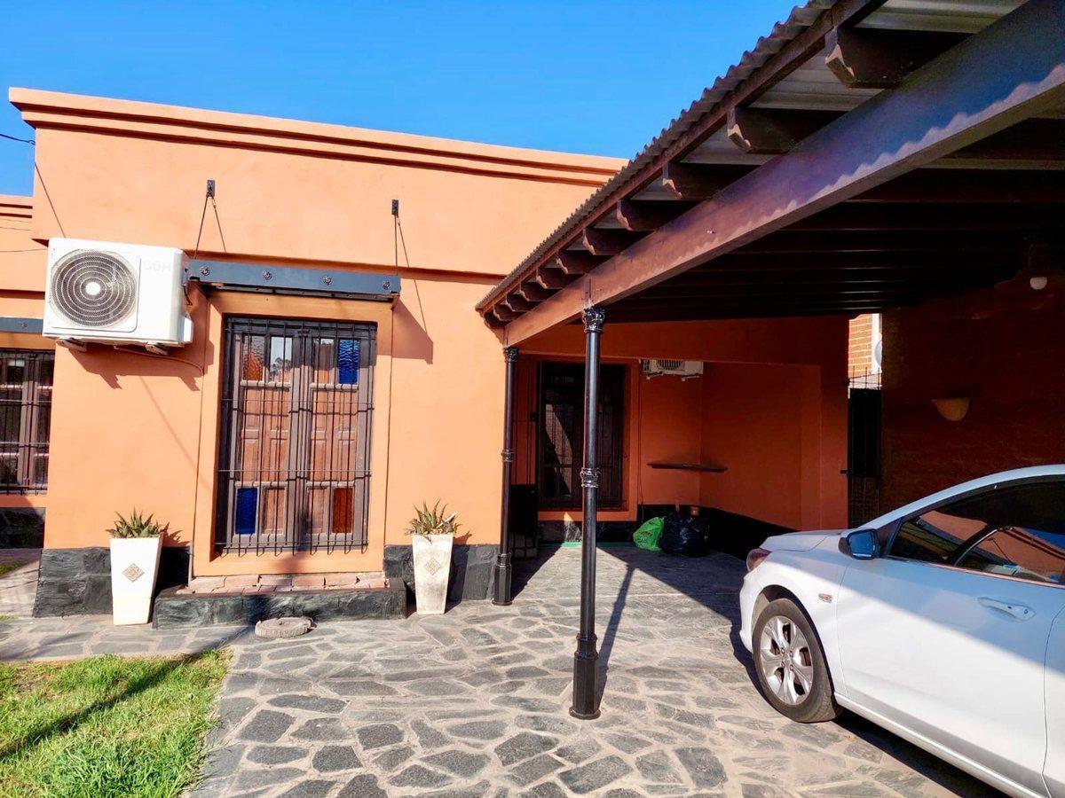 Foto de VENTA CASA 4 AMB PB PILAR COCHERA QUINCHO PARRILLA, imagen 2