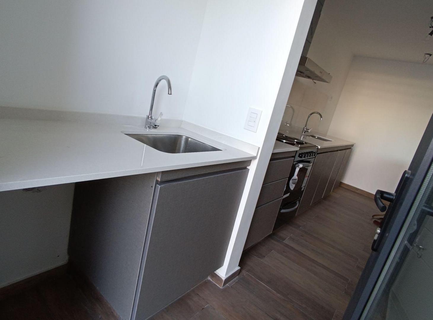 Foto de VENTA DEPARTAMENTO 3 AMB. ESTRENAR JARDÍN VIVANT, imagen 4