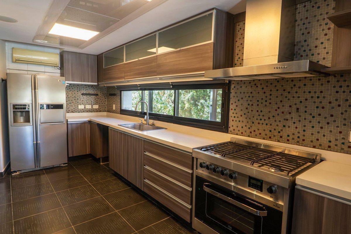 Foto de VENTA CASA 6 AMB PILETA QUINCHO LOS PUENTES LUJAN, imagen 2