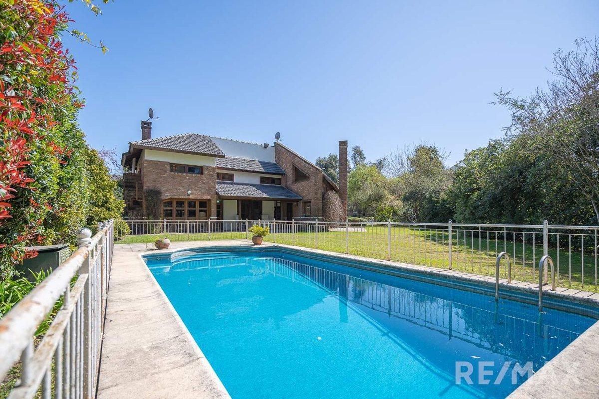 Foto de VENTA CASA 4 AMB C/PILETA LAS PRADERAS DE LUJAN, imagen 1