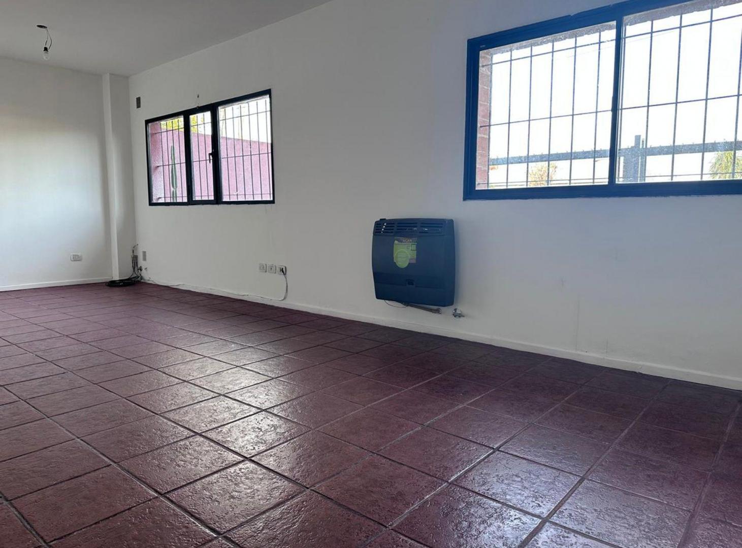 Foto de Alquiler depto 2 amb/Patio y parrilla Pilar Centro, imagen 3