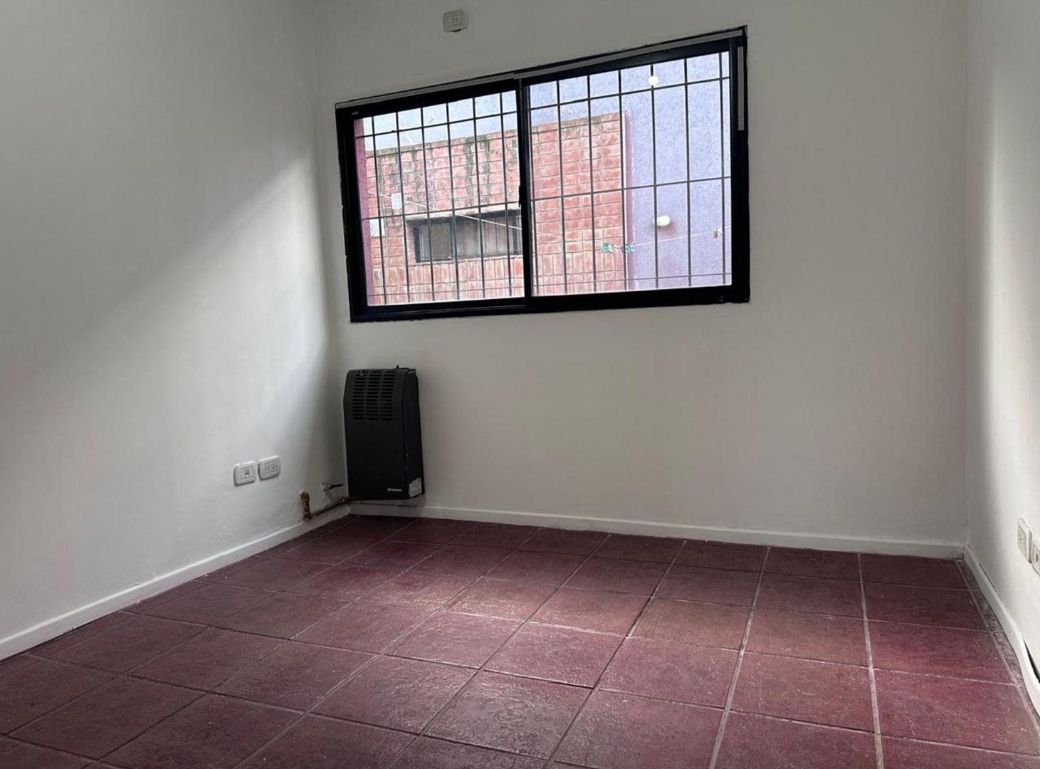 Foto de Alquiler depto 2 amb/Patio y parrilla Pilar Centro, imagen 4