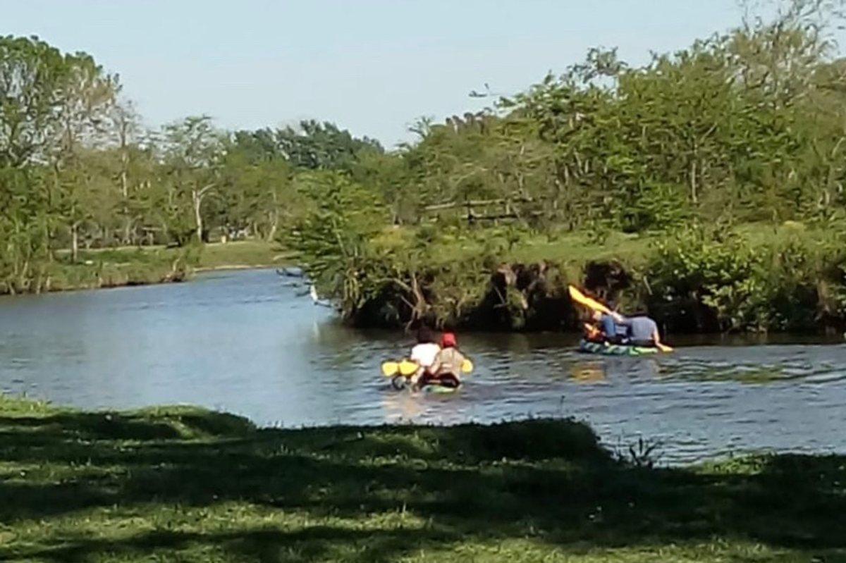 Foto de Venta Casa con pileta San Antonio de Areco Fte rio, imagen 1