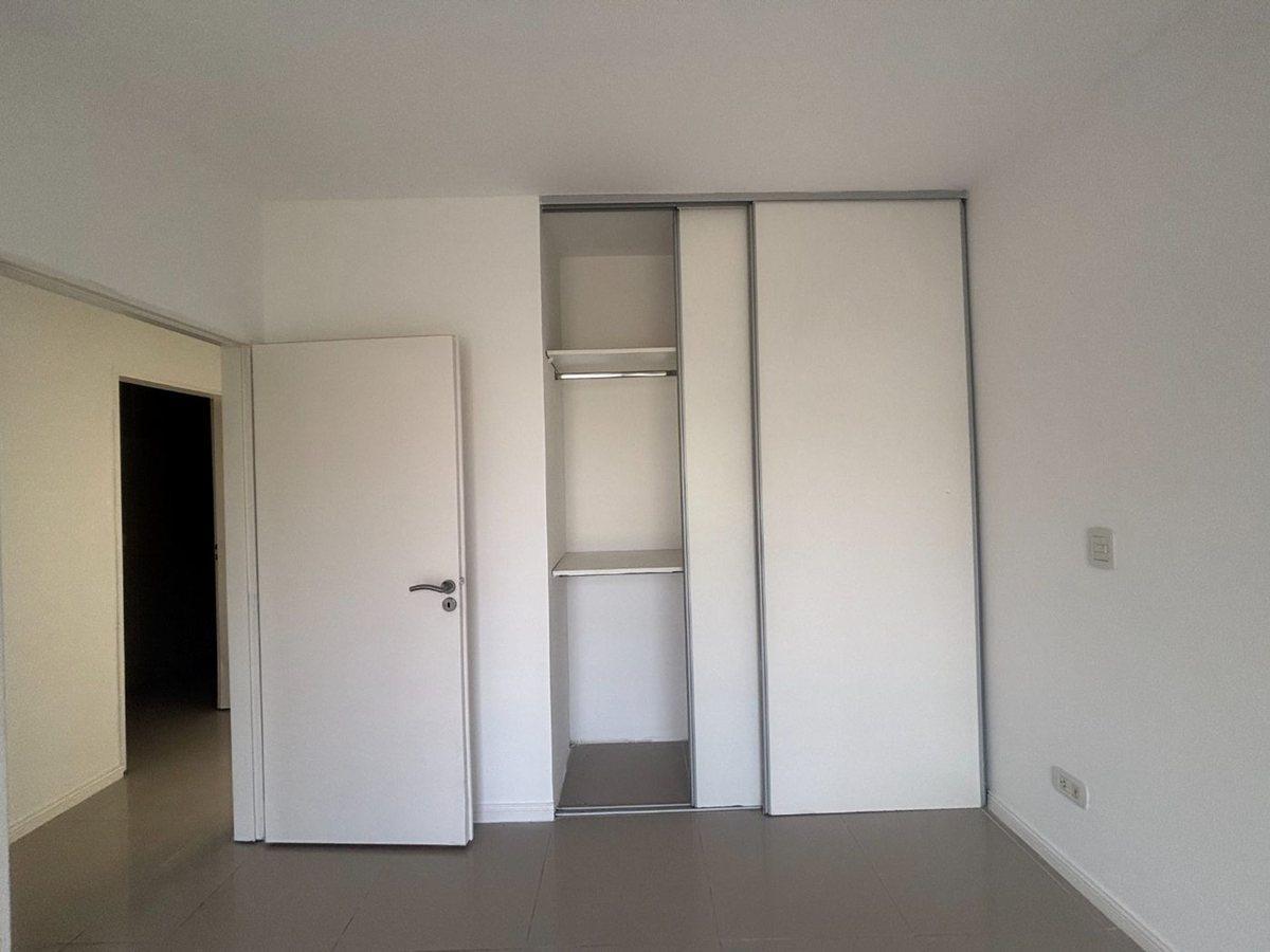 Foto de VENTA DUPLEX 3 AMB COCHERA DE VICENZO PILAR, imagen 4