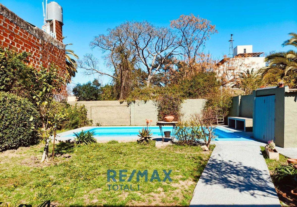 Foto de Casa venta Lujan centro jardin parrilla local, imagen 5