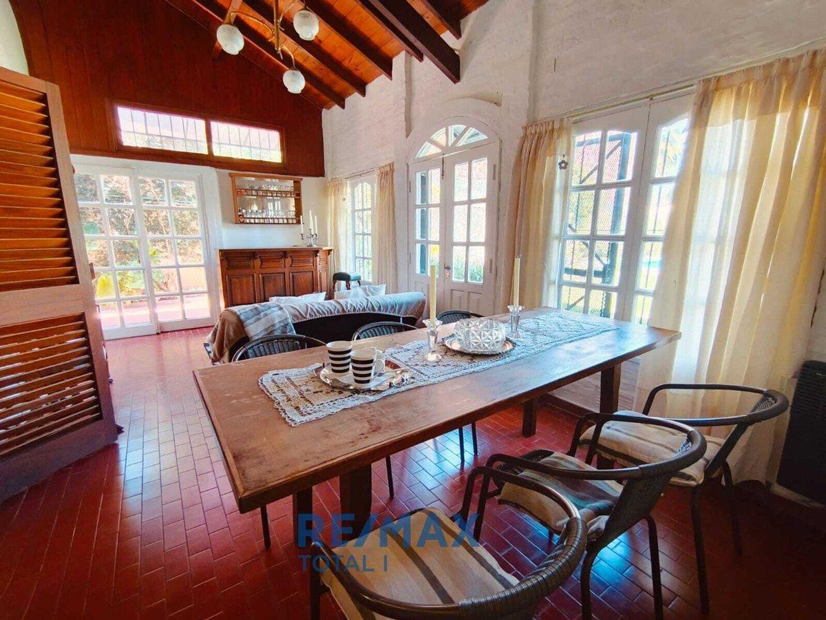 Foto de Casa venta Lujan centro jardin parrilla local, imagen 1