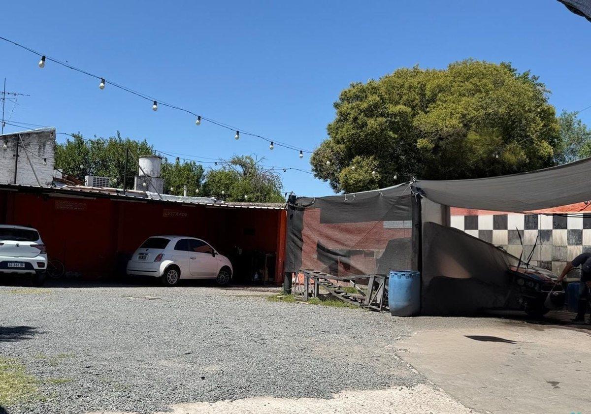 Foto de Venta Lote - lavadero en el pilar centro, imagen 2