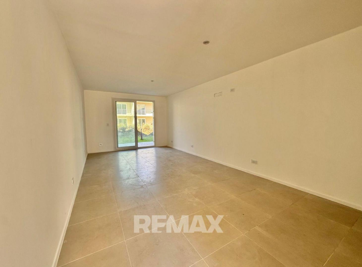 Foto de VENTA DEPARTAMENTO MONOAMBIENTE C/JARDIN EN PILAR, imagen 5