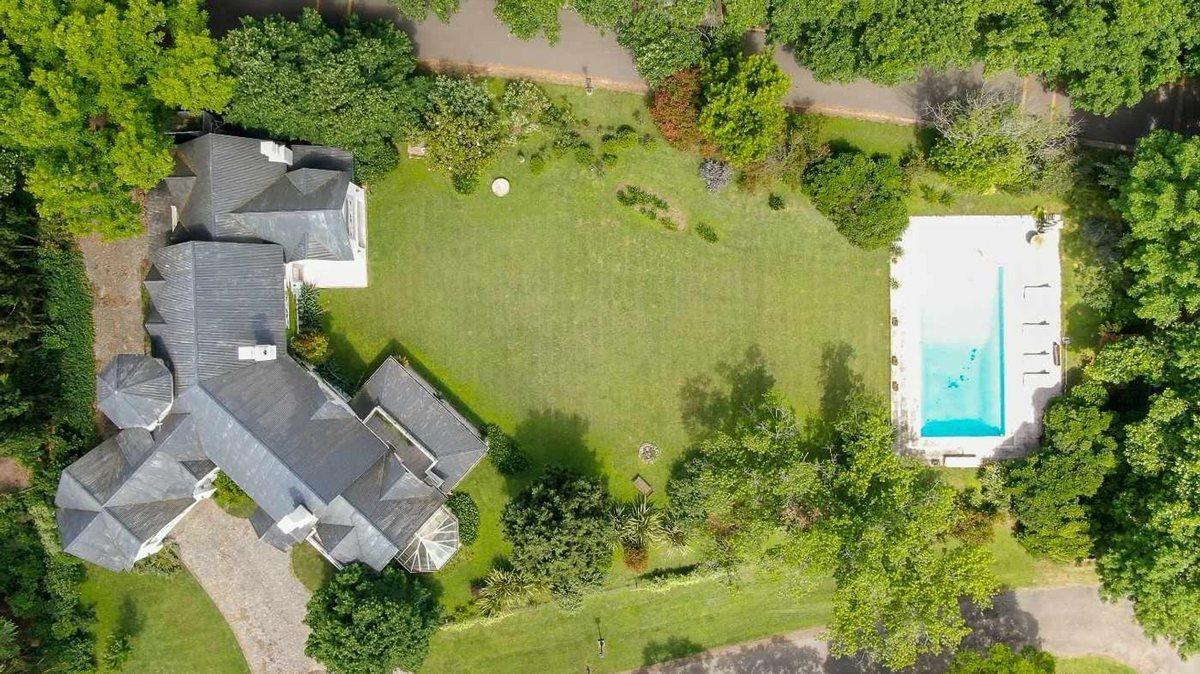 Foto de Casa de Categoría en Tortugas C.C. 8 Amb 2450 Mts, imagen 2