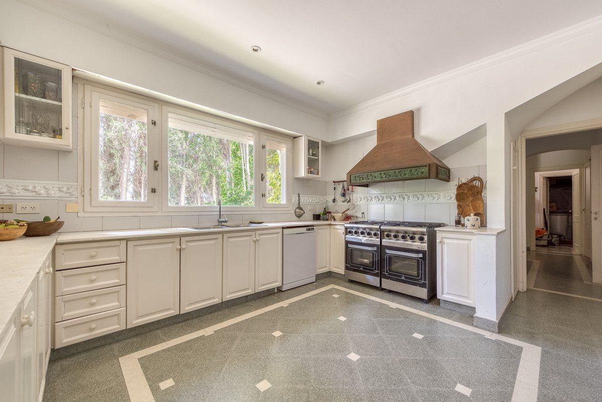 Foto de Casa de Categoría en Tortugas C.C. 8 Amb 2450 Mts, imagen 4
