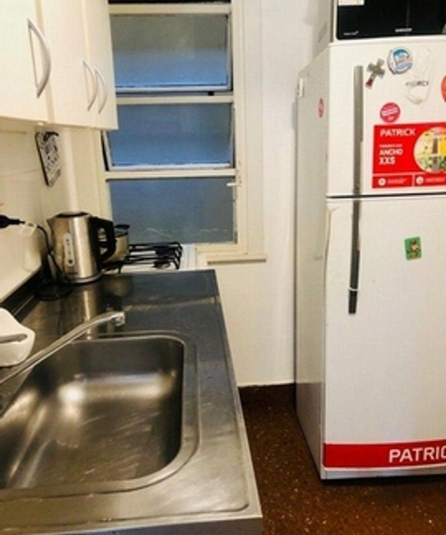 Foto de VENTA DEPARTAMENTO 2 AMB AL FRENTE CON BALCÓN, imagen 4