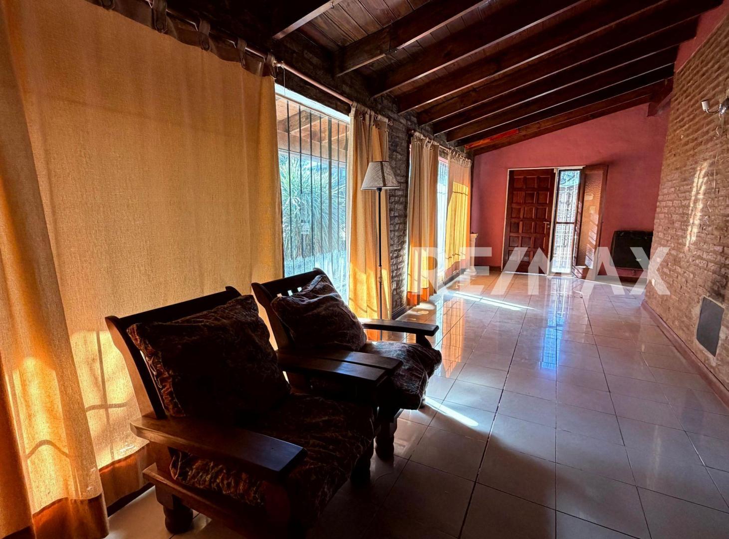 Foto de VENTA CASA 5 AMB CON PILETA Bº MIRASOLES- PILAR, imagen 4