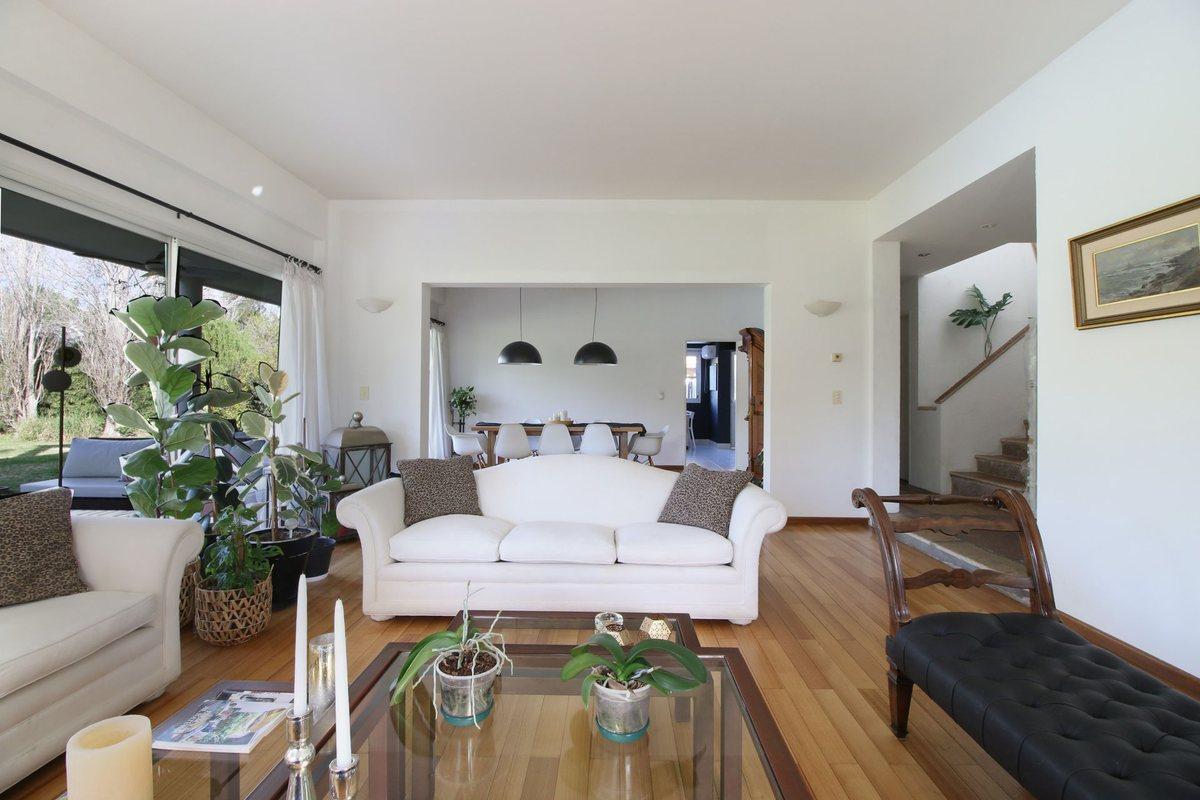 Foto de VENTA CASA 5 AMB KM 46 BARRIO LOS FRESNOS PILAR, imagen 1