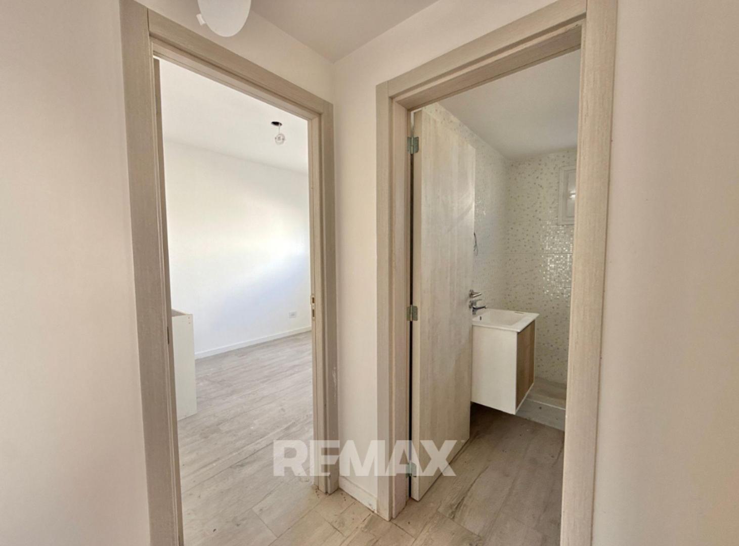Foto de VENTA CASA DUPLEX, 3 DORM, C/JARDIN. PILAR, imagen 5