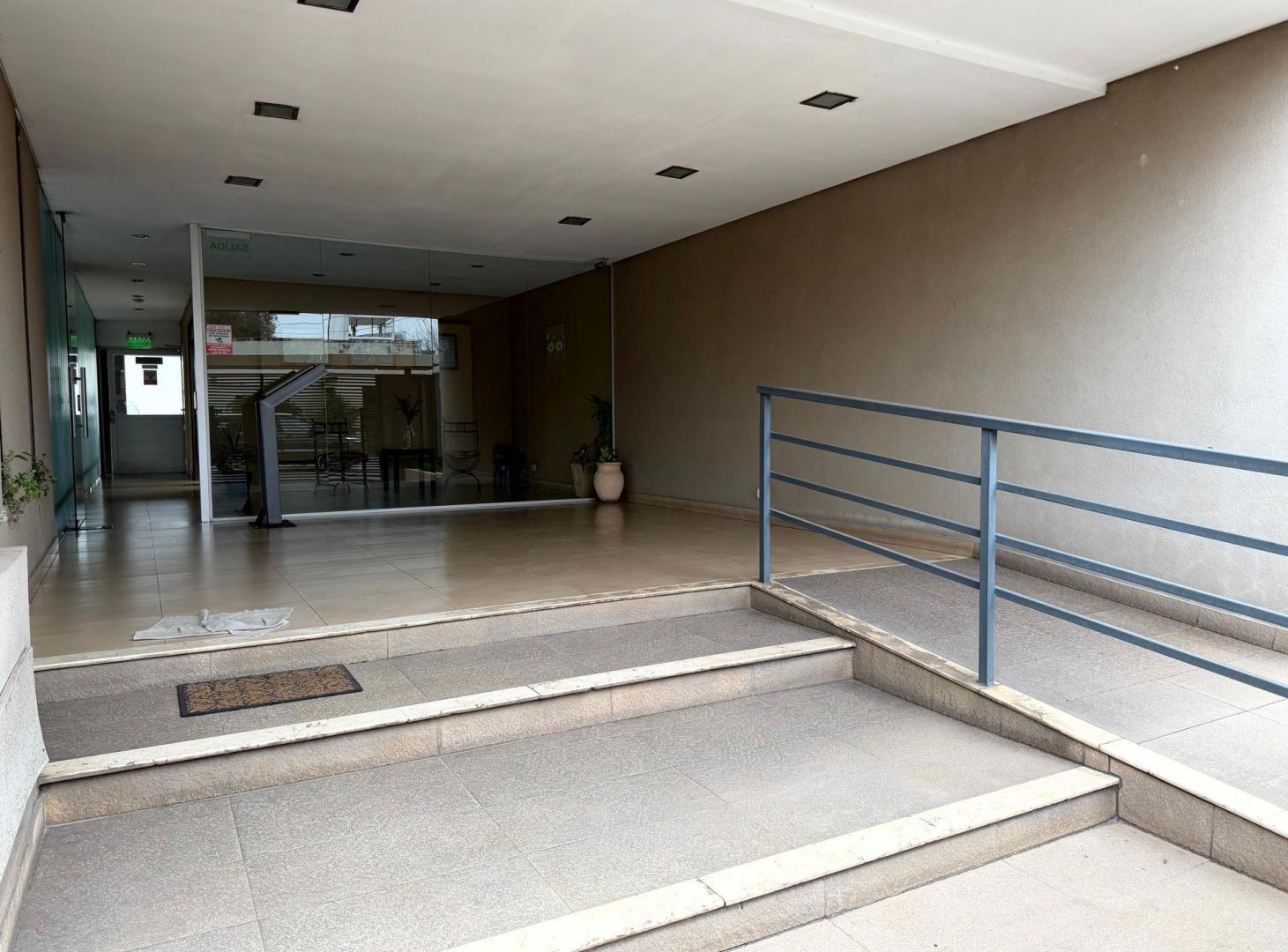 Foto de ALQUILER DEPARTAMENTO 2 AMB. COCHERA/ BALCON PILAR, imagen 2