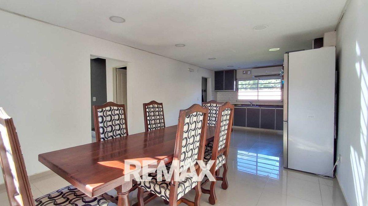 Foto de Venta casa 3 dorm. jardin 3 coch derqui pilar., imagen 4