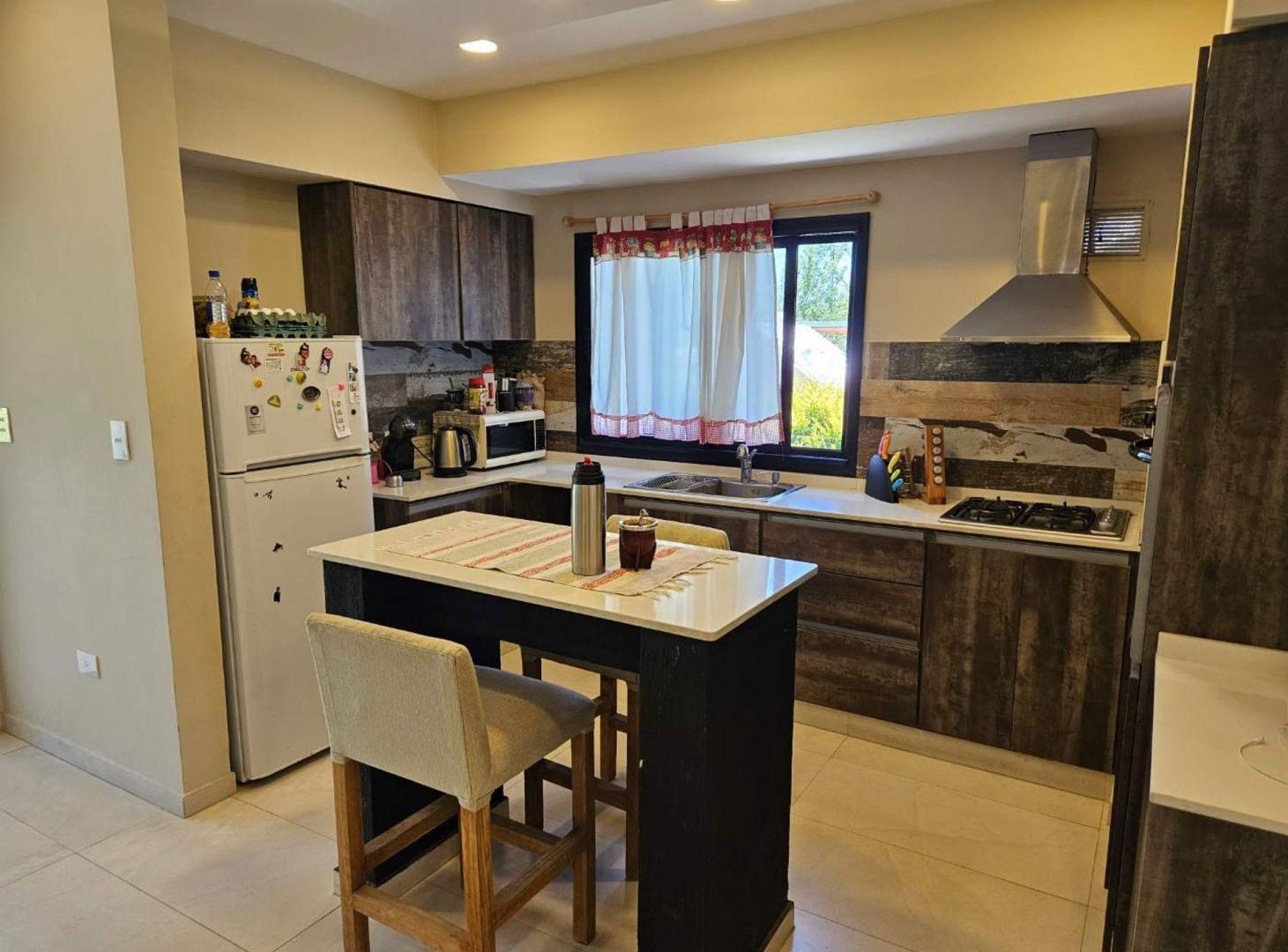 Foto de VENTA CASA PERMUTA LOTE CENTRAL ALTOS DE MANZANAR, imagen 4