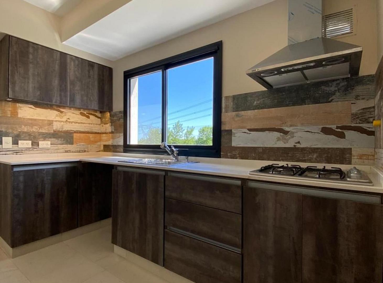 Foto de VENTA CASA PERMUTA LOTE CENTRAL ALTOS DE MANZANAR, imagen 5
