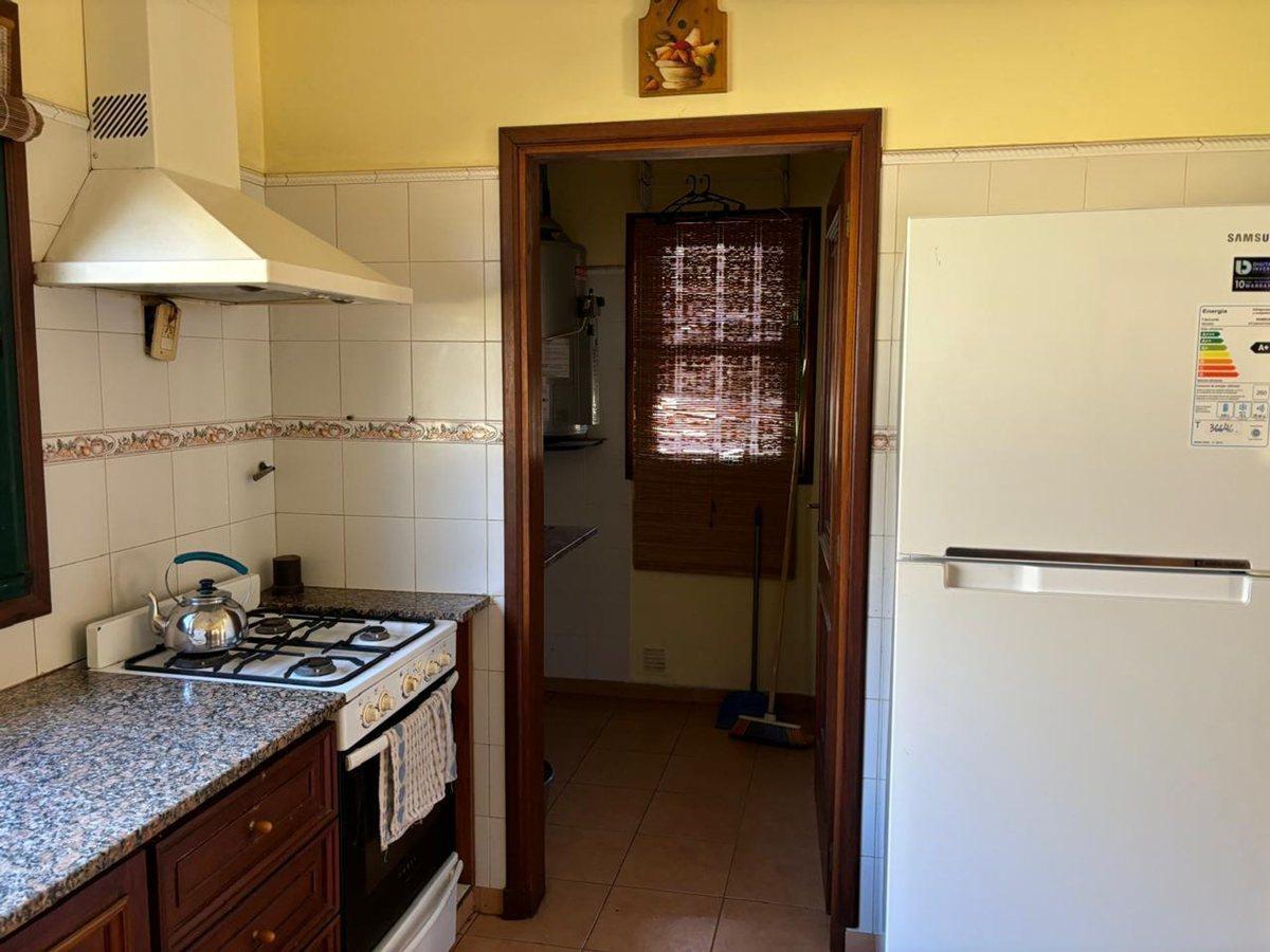 Foto de Venta Casa 322 m2. Terreno 1 ,1 ha. Ch. La Alameda, imagen 1