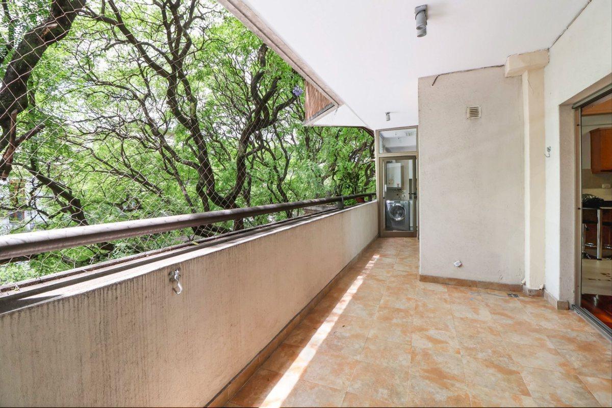 Foto de VENTA PISO 4 AMB CON DEP /BALCON COCHERA CUB, imagen 3