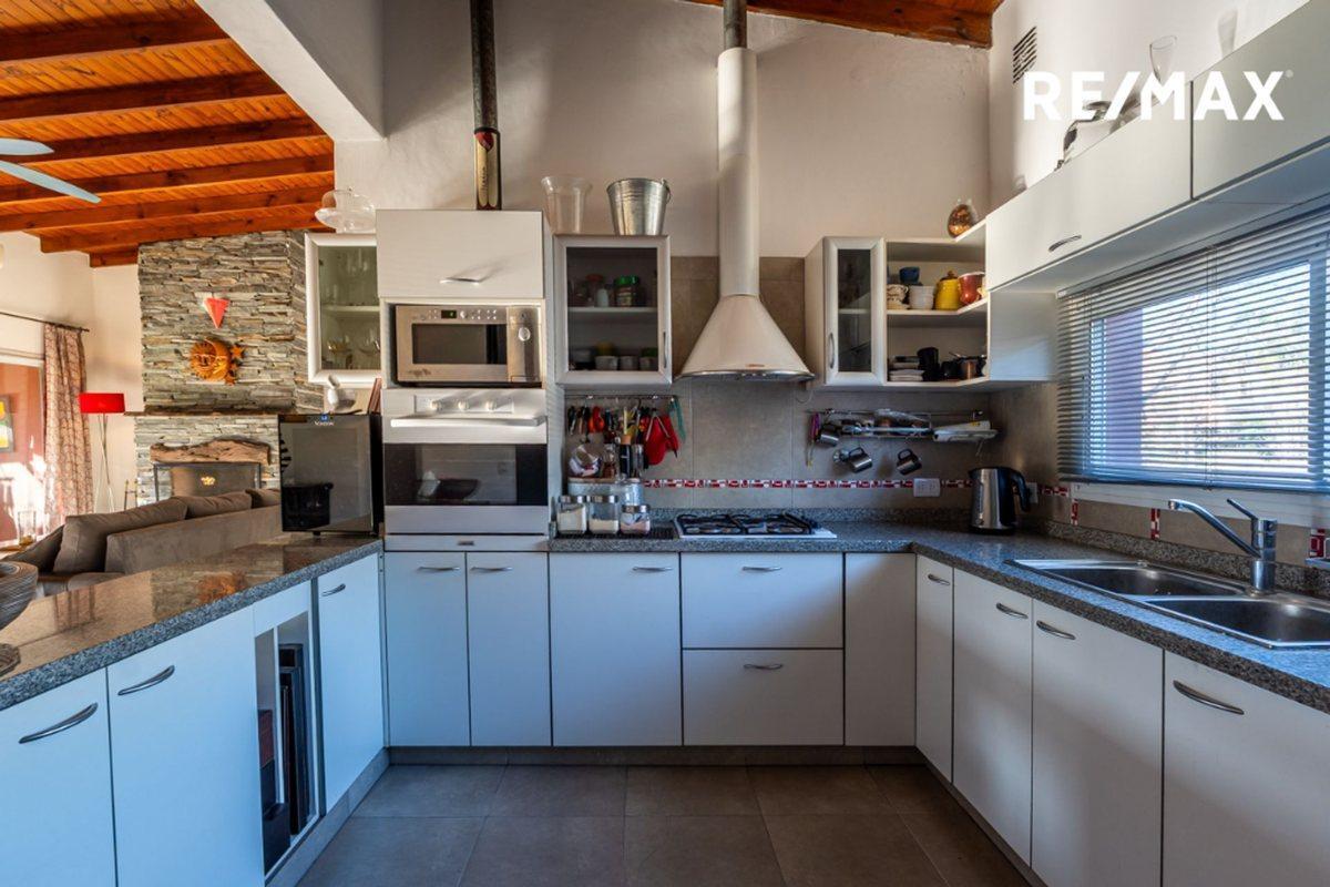 Foto de Venta casa Las Liebres 1 planta , pileta, km 38, imagen 2