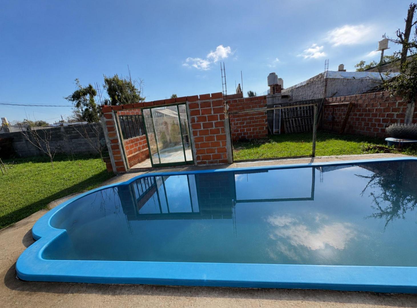 Foto de VENTA LOTE CON MEJORAS EN DEL VISO, imagen 4