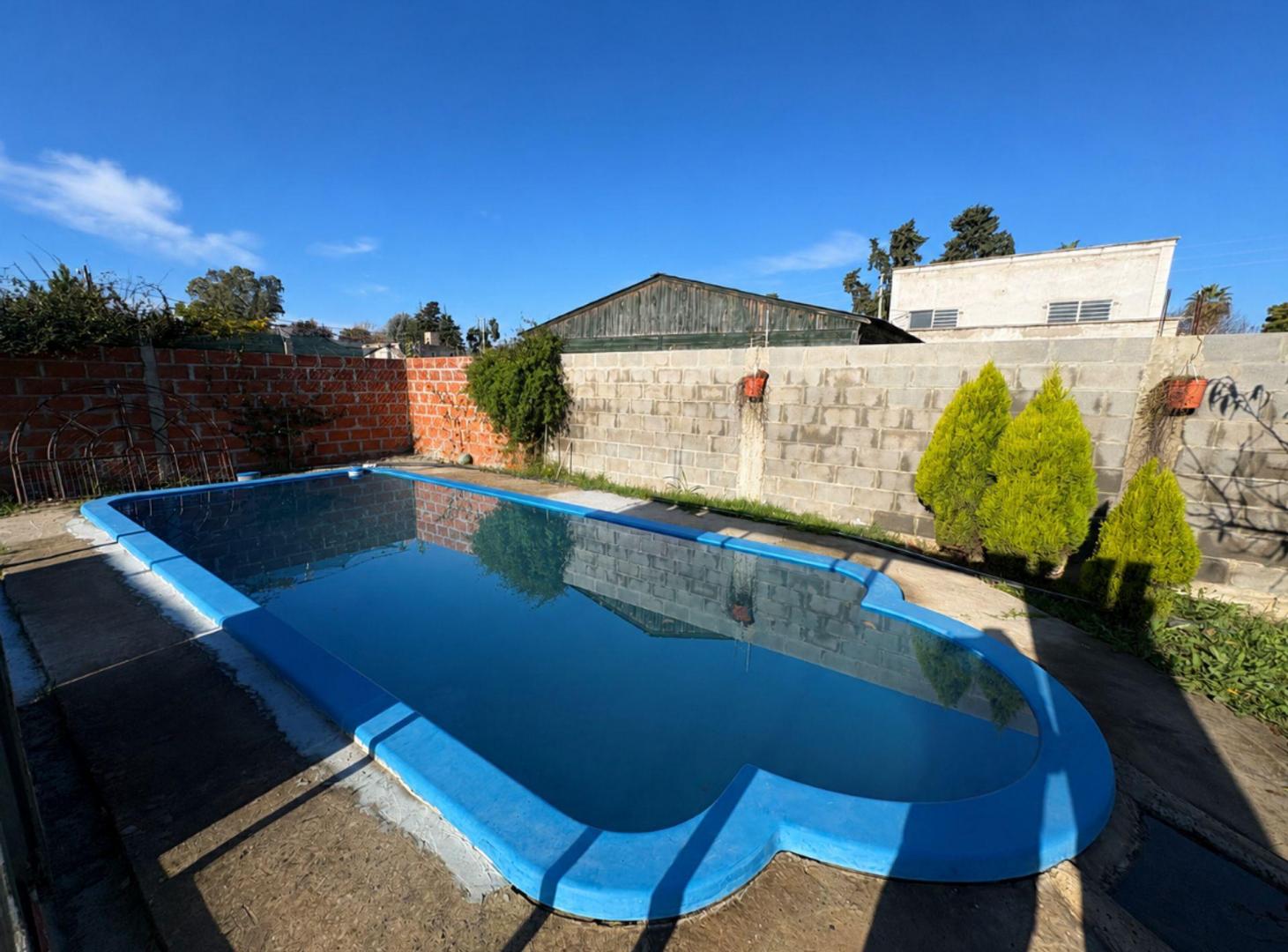 Foto de VENTA LOTE CON MEJORAS EN DEL VISO, imagen 1