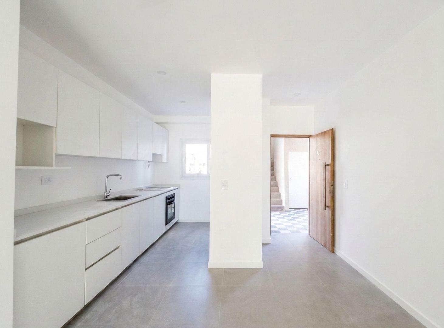 Foto de VENTA DEPTO 3 AMB A ESTRENAR C/COCH - PILAR, imagen 2