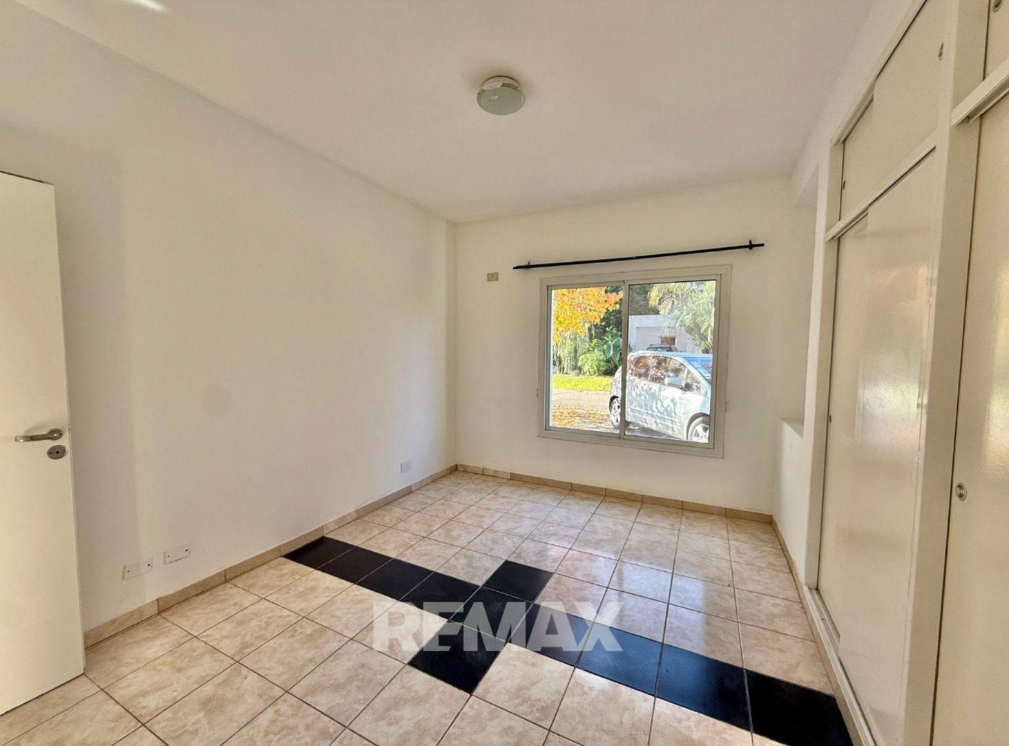 Foto de Casa en Venta 6 amb en B° El Mirasol V Rosa Pilar, imagen 1