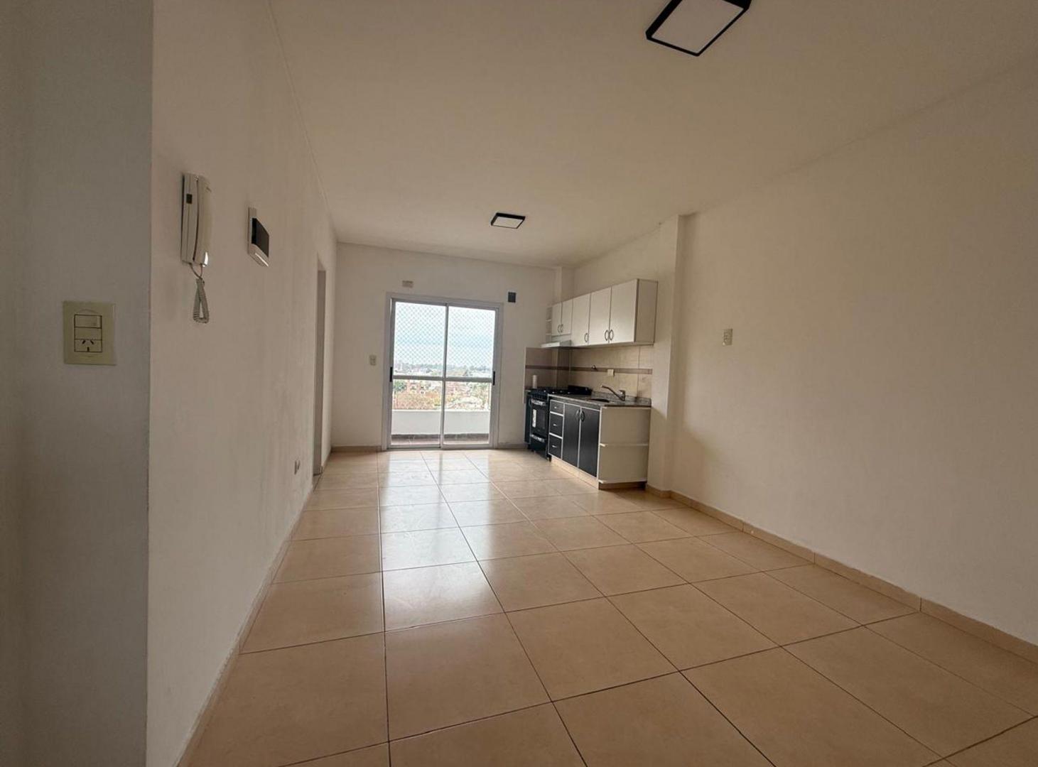 Foto de Venta Departamento 2 amb con cochera, Caseros., imagen 2